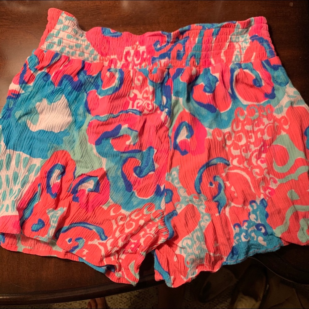 Lilly Pulitzer pull on shorts